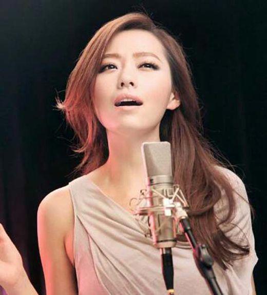 张靓颖逼婚视频