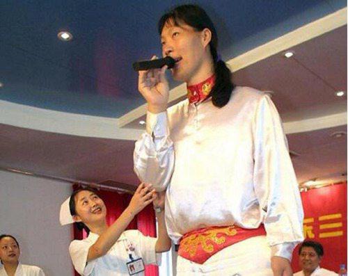 关于女人的世界之最 最黑的女人
