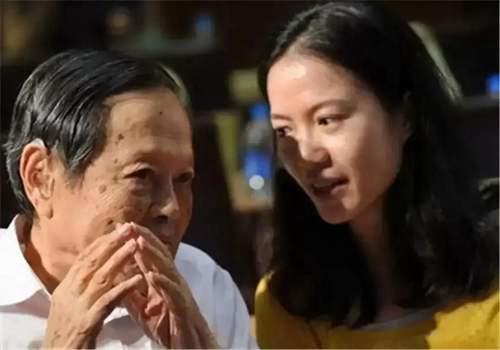 翁帆为何婚后17年不生子? 翁帆生子