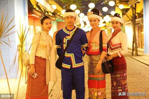 56个民族的风土人情和风俗习惯 少数民族的风俗有哪些