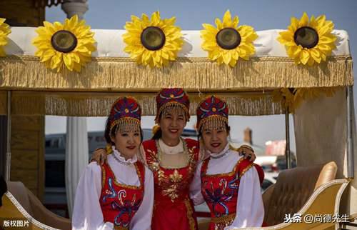 56个民族的风土人情和风俗习惯 少数民族的风俗有哪些