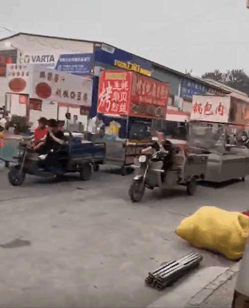 私家车摆摊攻略 附赠珍藏版 城市地摊财富秘籍