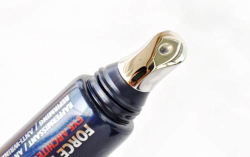 碧欧泉男士眼霜正确使用方法