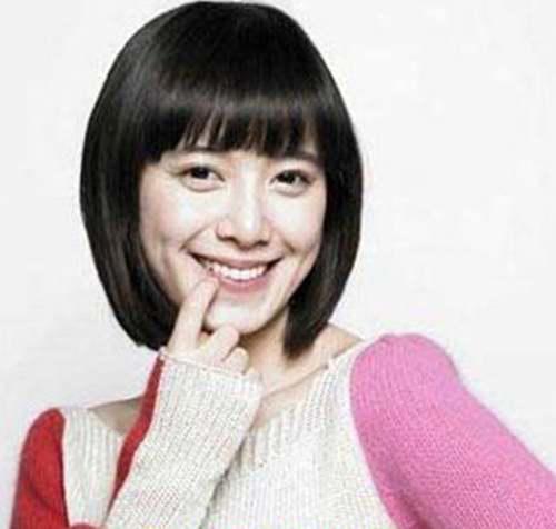 最新女生娃娃头发型扎法样式