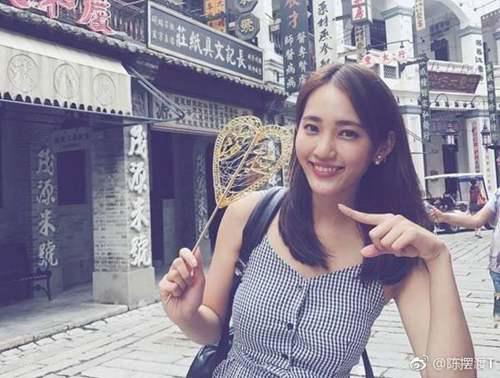 余文乐结婚 五张婚纱照中四张是黑白的 知道真相的我哭笑不得