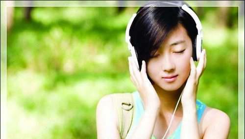 桂纶镁的百变短发发型