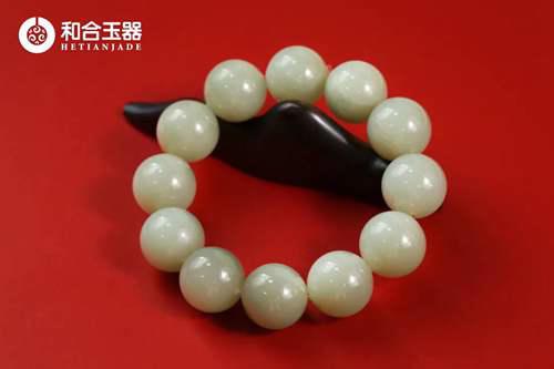 这样的和田玉籽料手链 你见过吗