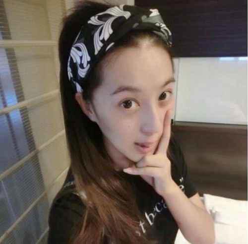 印小天老婆哈琳娜真实身份