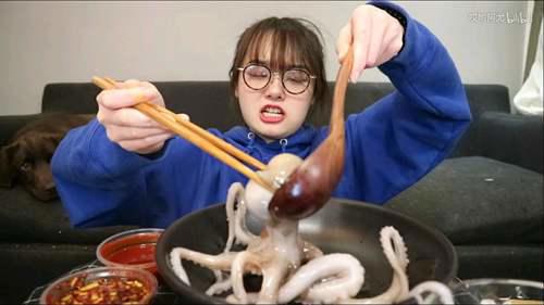 一些关于b站up 哎哟阿尤 的事