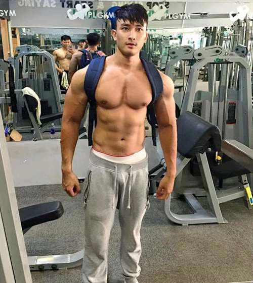 初代网红 肌肉男神 陈潭山 inschantansan