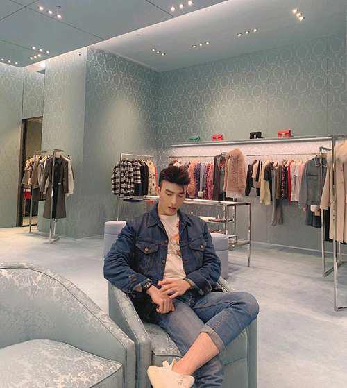 初代网红 肌肉男神 陈潭山 inschantansan