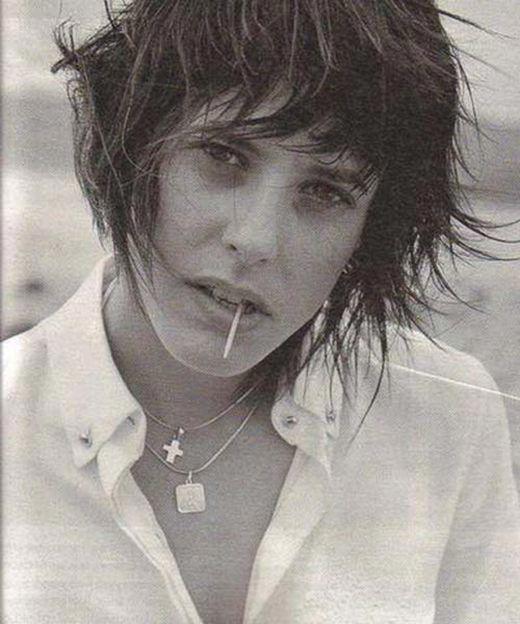 埃文雷切尔伍德出柜了吗