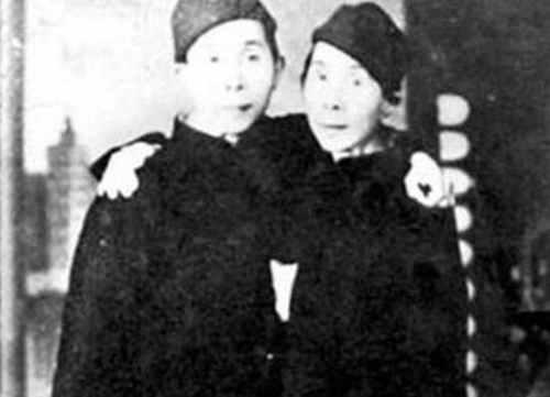 图说全球最奇特连体人