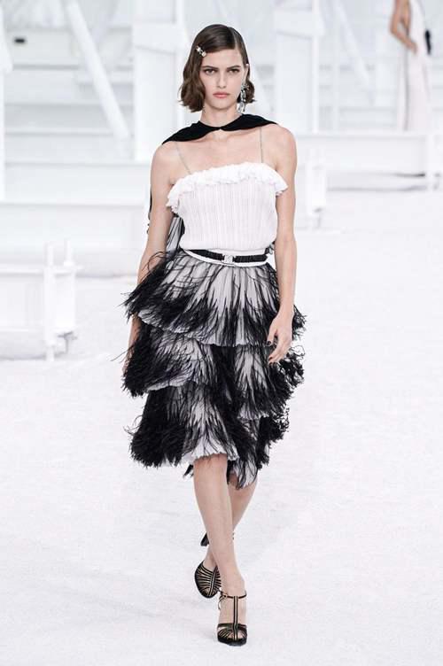 巴黎时装周香奈儿Chanel2021春夏成衣女装