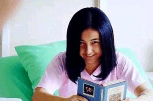 高考成绩出了 张子枫微博热搜第一