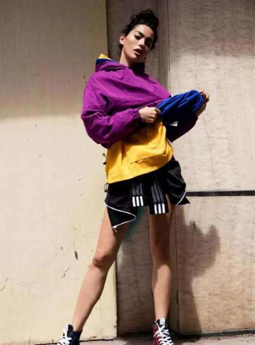 卫衣怎么搭配好看