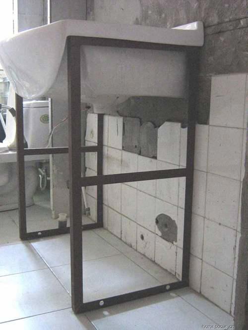 如何安装大半挂盆——老妈装修日记 老妈装修日记