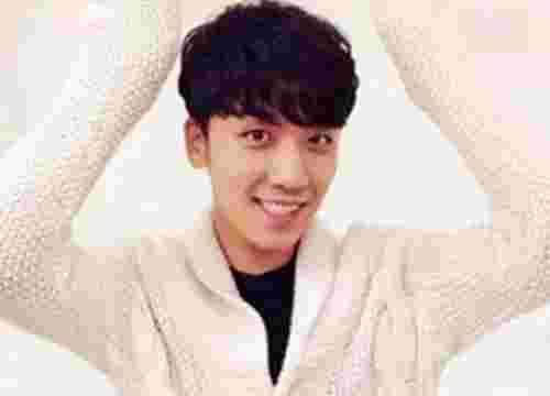 李胜贤女友是谁？