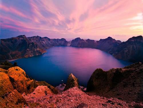 新疆全面恢复正常生产生活秩序