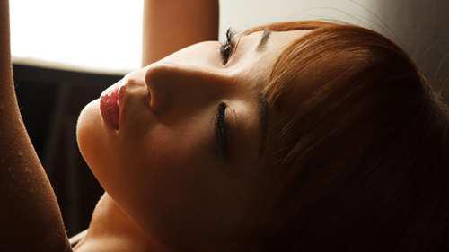 每日优优 莲実クレア莲实克蕾儿安达亚美身材过于完美