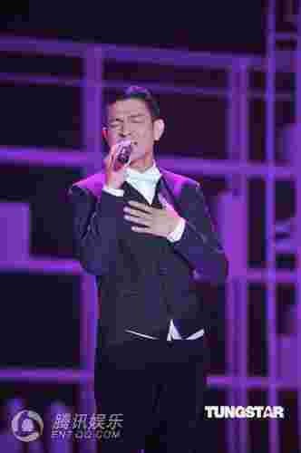 刘德华设150席斋宴贺50岁生日 9月27日华仔50岁生日