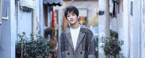 何洛洛为什么改名