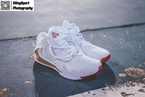 NikeZoomFreak1实战评测 定位低端的MVP战靴