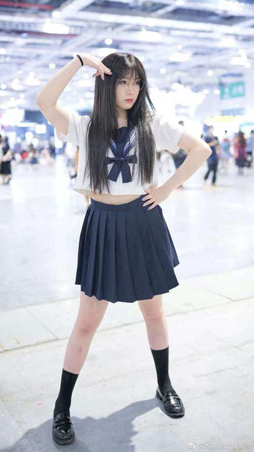 上海漫展COSPLAY女孩被推热潮背后 是群众对 福利姬 的拒绝