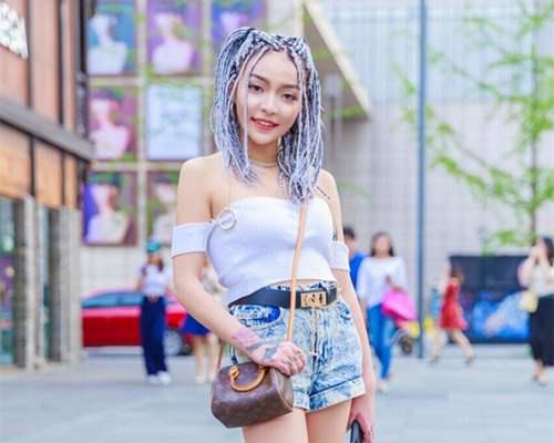 你还记得 中国有嘻哈 里的VAVA吗