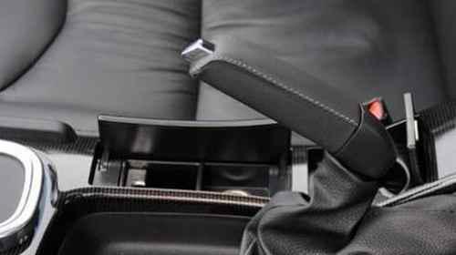 手刹的正确使用方法