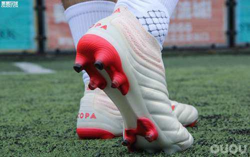 追求完美的不完美阿迪达斯COPAFG实战测评