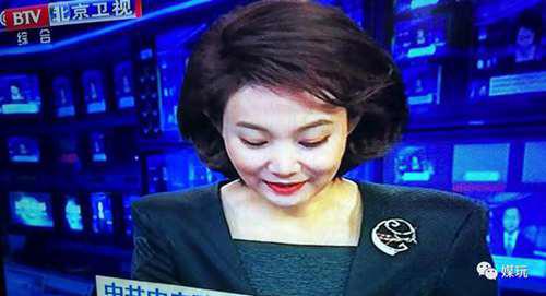 李梓萌低头念稿火了 新闻联播 超长口播背后发生了什么