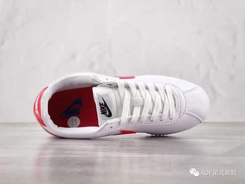 贯穿电影的经典 Cortez阿甘跑鞋开箱实测