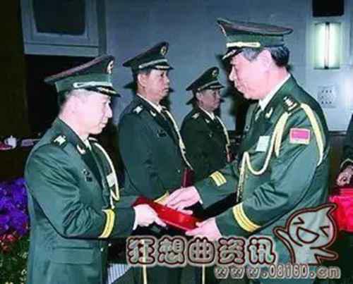 杨利伟为什么不再上天了?