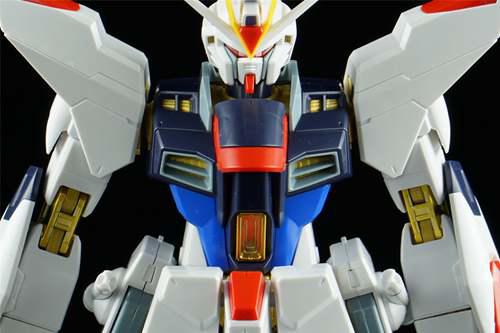 评测 跨越十三年的最帅最强 MG豪华版强袭自由高达FullBurstMode