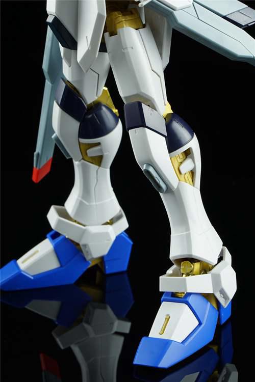 评测 跨越十三年的最帅最强 MG豪华版强袭自由高达FullBurstMode