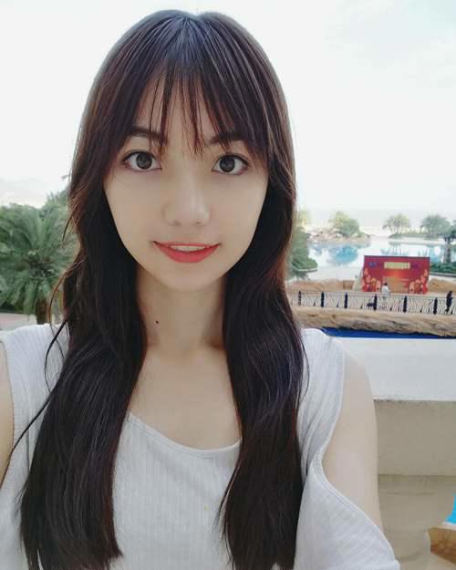 女神专题12 黑嘉嘉台湾最正围棋妹子