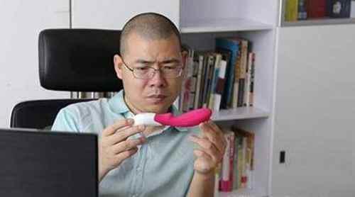 女性自慰用品振动棒的使用方法和技巧及清洁保养