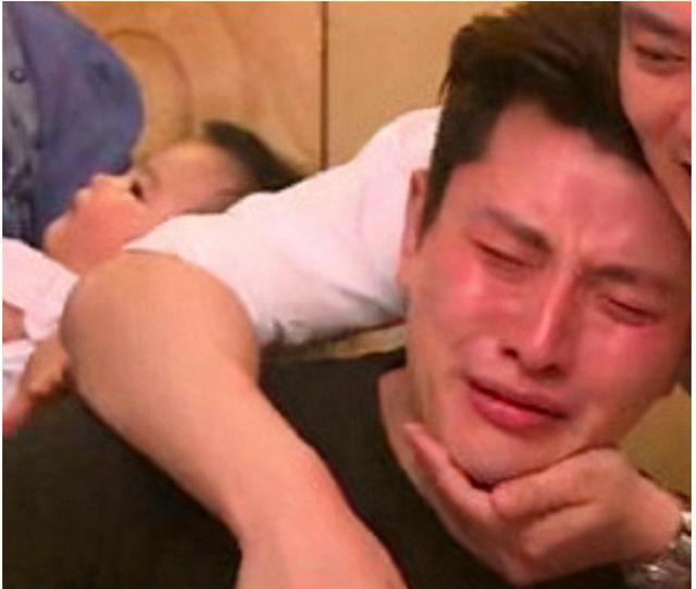 婚姻中 明明是李小璐 犯错 在先 为什么都在吐槽贾乃亮