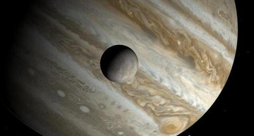 太阳系中哪个行星最大