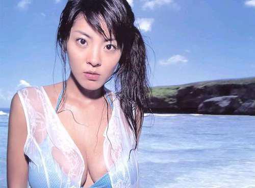 根本晴美日本写真模特泳衣写真