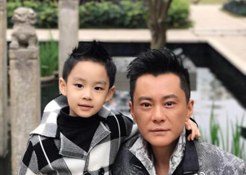曹颖儿子叫什么