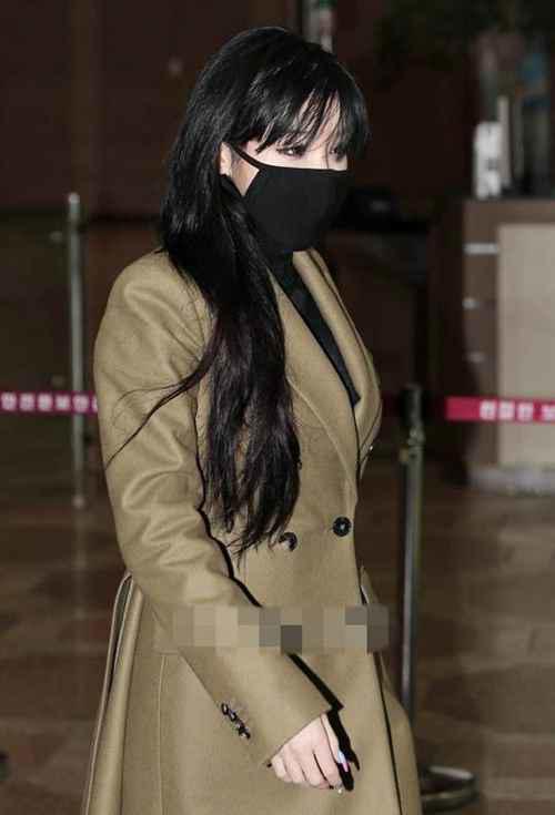 2ne1朴春承认自己整容