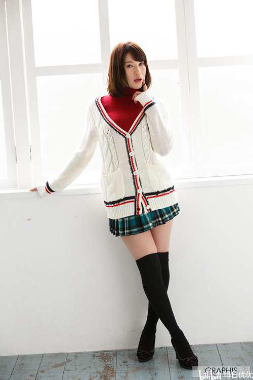 每日优优 本田莉子为了生活努力打拼的职业演员