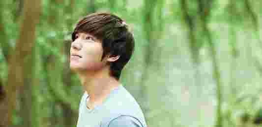 李敏镐台湾遇车祸