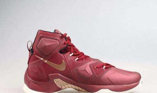 詹姆斯篮球鞋全系列介绍 lebron是最强的一代吗