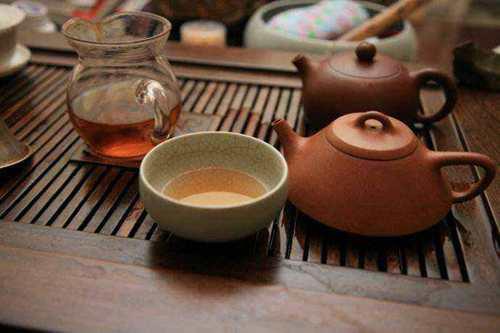 宝塔诗茶