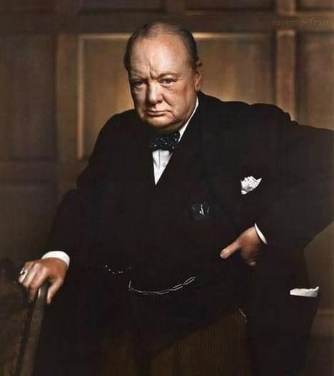 身高不足160厘米的中外名人都有谁？