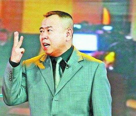 身高不足160厘米的中外名人都有谁？