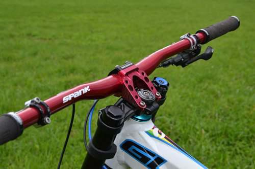 全球色彩斑斓的山地车 Giant捷安特系列2